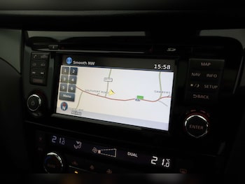 Used Nissan Qashqai 2018 for sale - 77595698: Photo