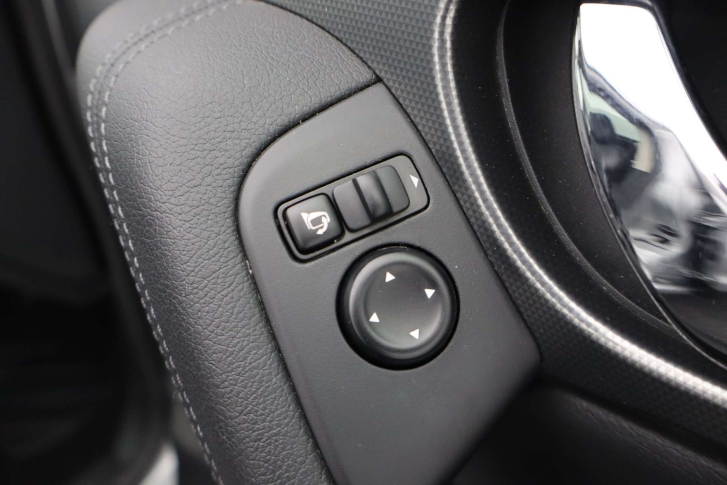 Used Nissan Qashqai 2018 for sale - 77301716: Photo 22