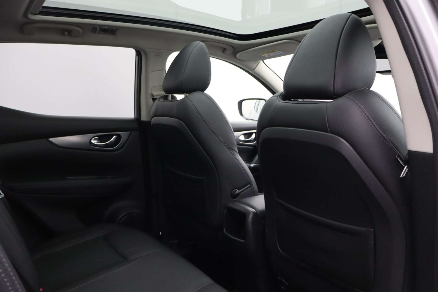 Used Nissan Qashqai 2018 for sale - 77301716: Photo 25