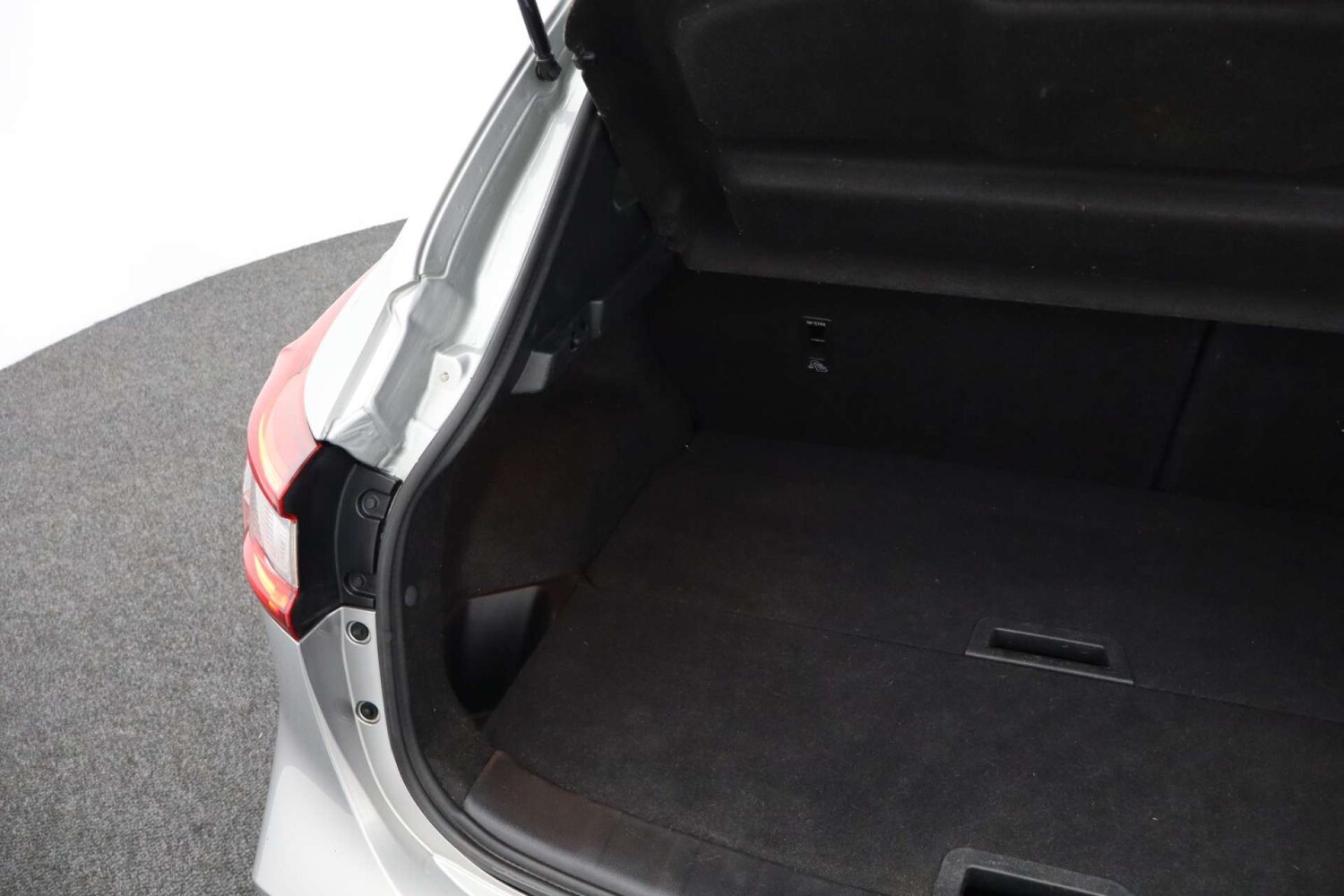 Used Nissan Qashqai 2018 for sale - 77301716: Photo 30