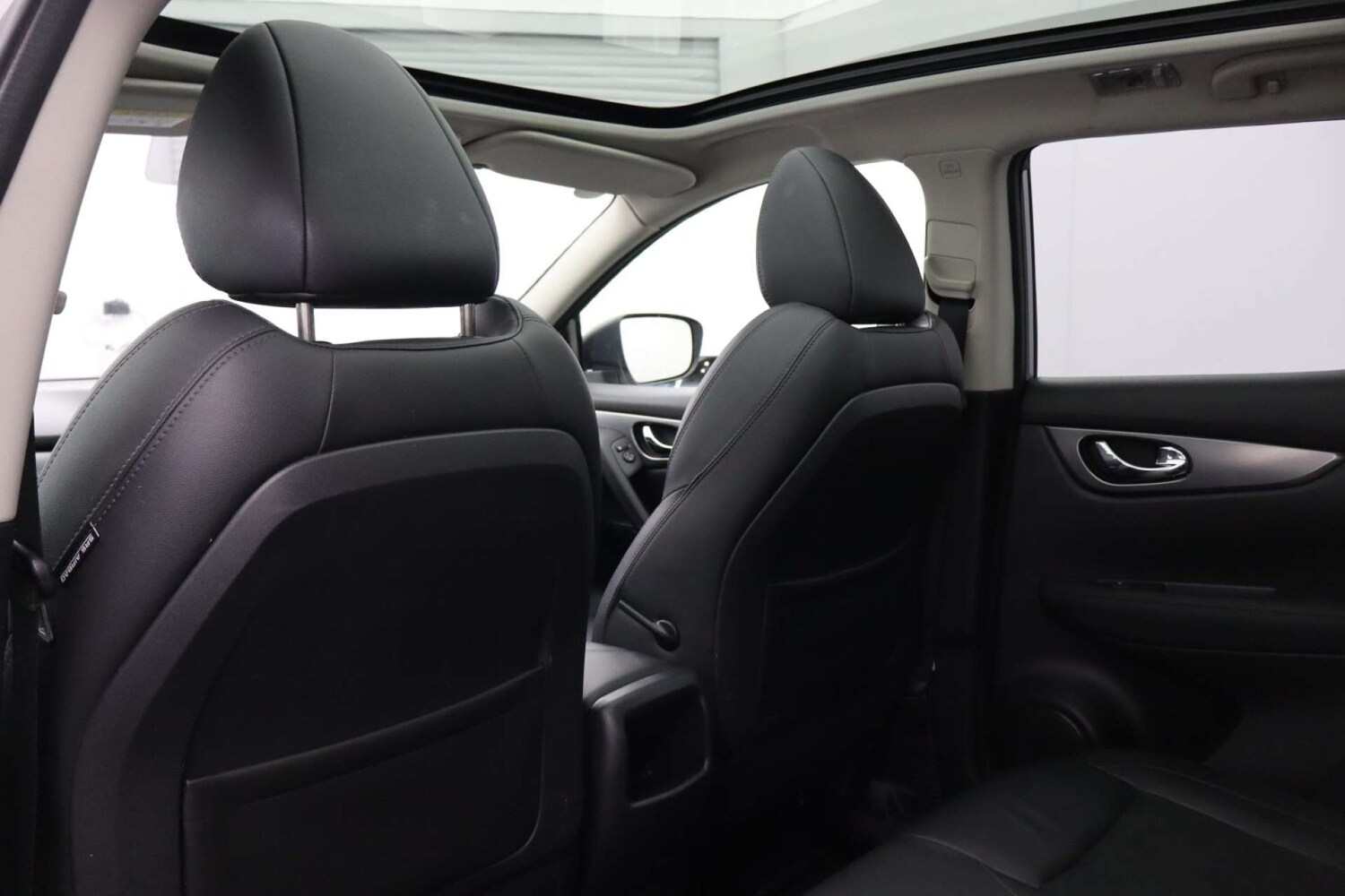 Used Nissan Qashqai 2018 for sale - 77301716: Photo 31