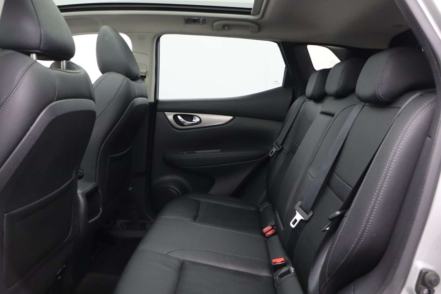 Used Nissan Qashqai 2018 for sale - 77301716: Photo 32