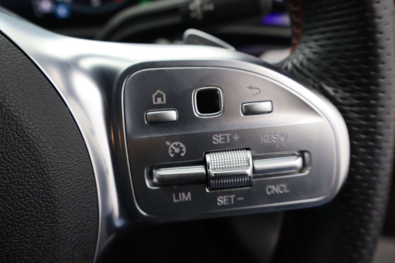 Used Mercedes-Benz A-Class 2019 for sale - 77609428: Photo 41