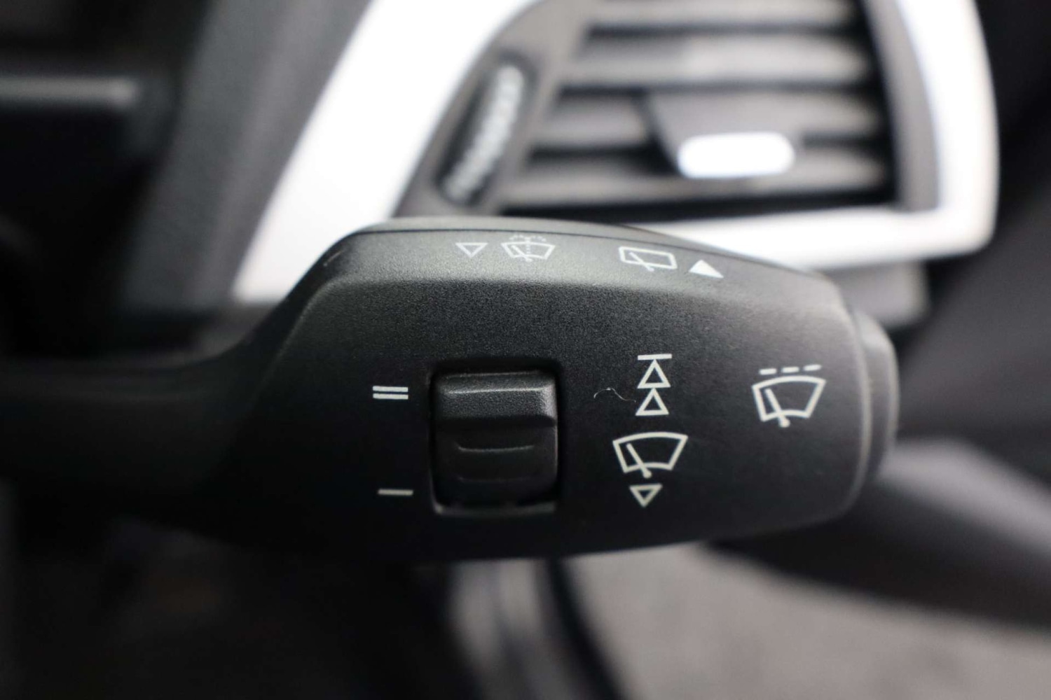 Used BMW 1 Series 2012 for sale - 76595236: Photo 25