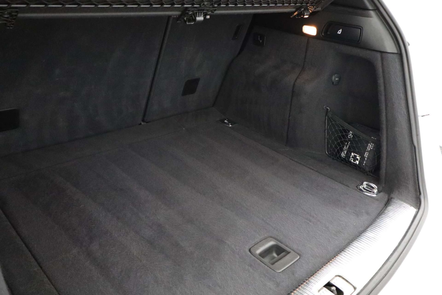 Used Audi Q5 2013 for sale - 76182701: Photo 46
