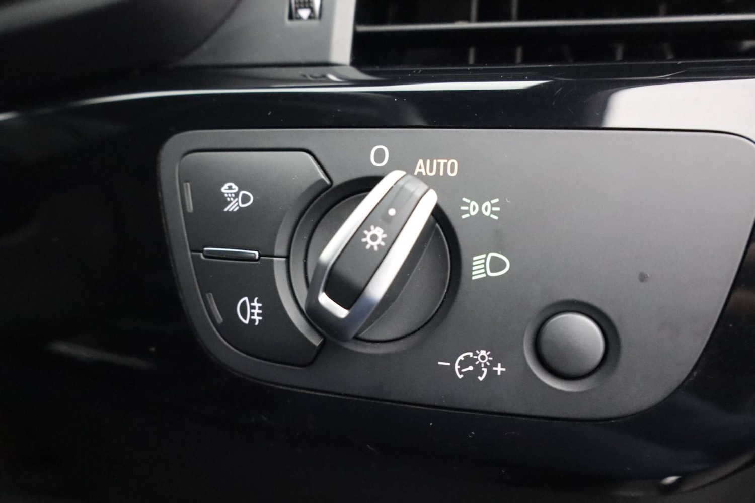 Used Audi A4 2021 for sale - 76748542: Photo 46