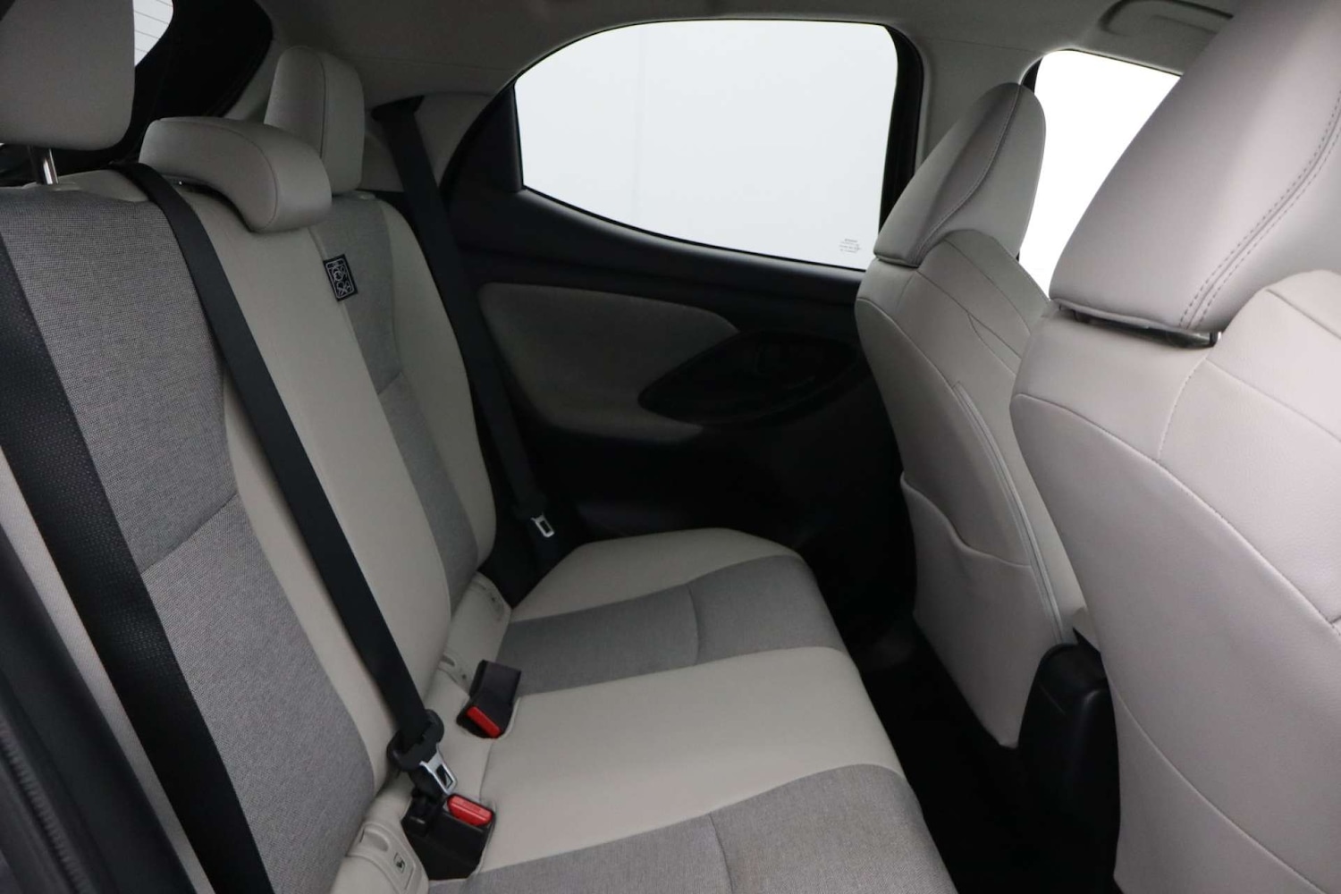 Used Toyota Yaris 2021 for sale - 77236264: Photo 16