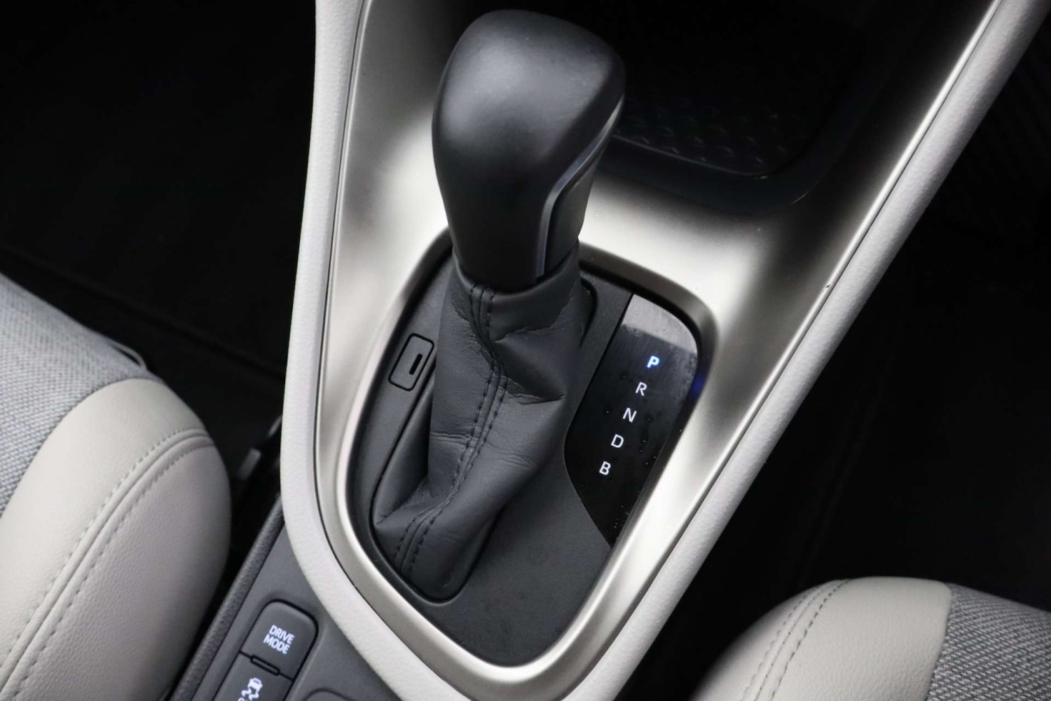 Used Toyota Yaris 2021 for sale - 77236264: Photo 17