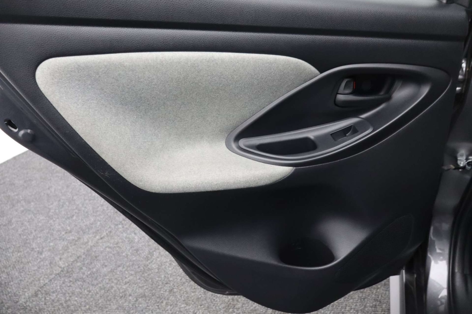 Used Toyota Yaris 2021 for sale - 77236264: Photo 37