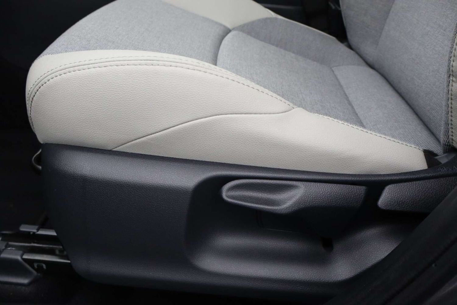 Used Toyota Yaris 2021 for sale - 77236264: Photo 39