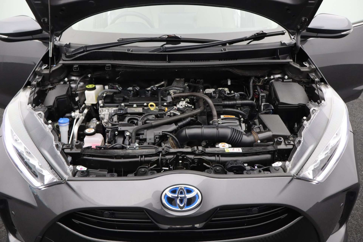 Used Toyota Yaris 2021 for sale - 77236264: Photo 58