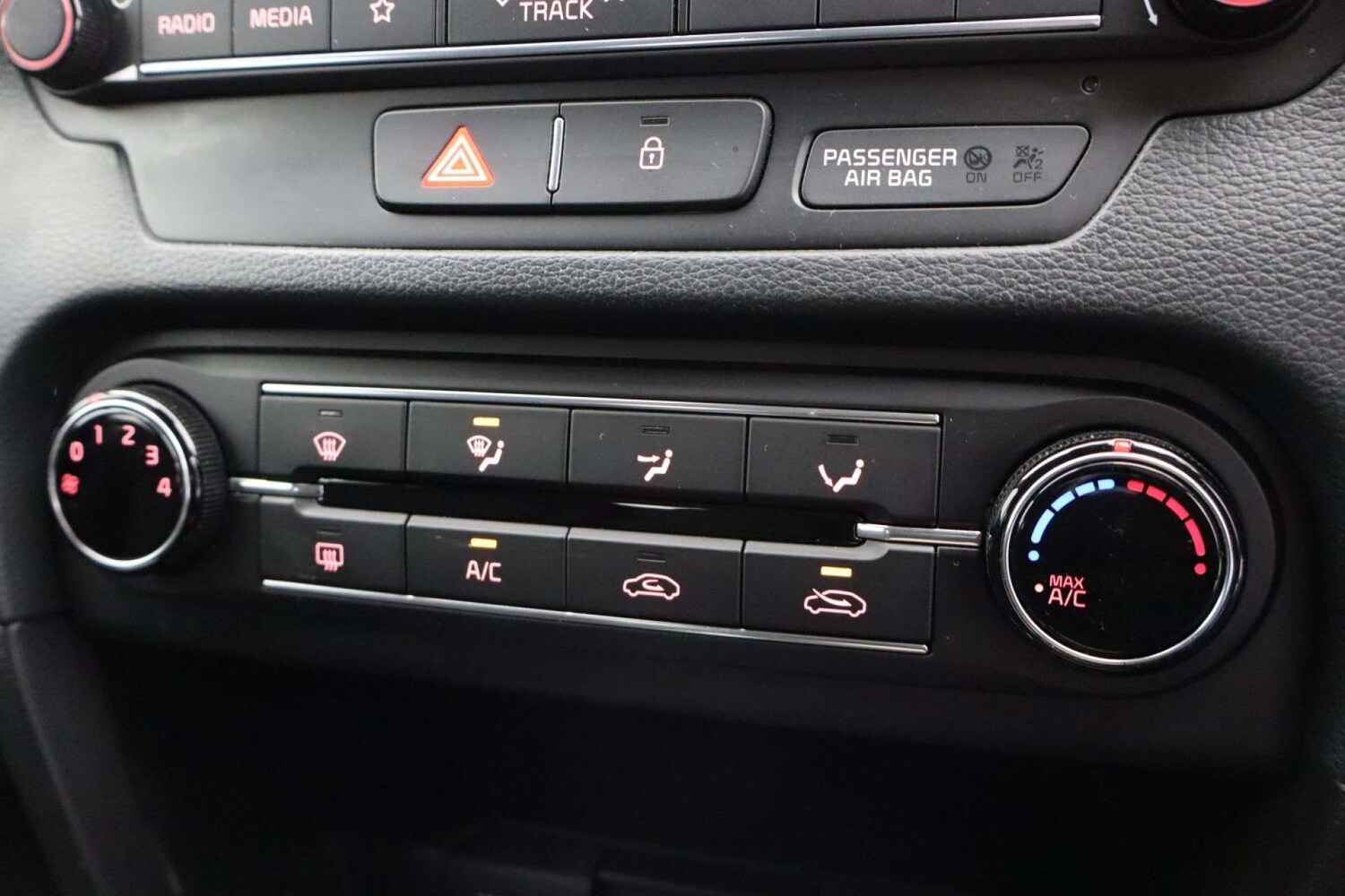 Used Kia Ceed 2019 for sale - 77289439: Photo 44