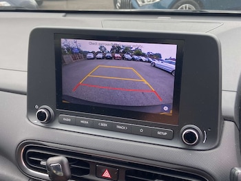 Used Hyundai KONA 2021 for sale - 79437428: Photo