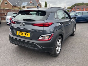 Used Hyundai KONA 2021 for sale - 79437428: Photo