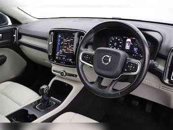 Used Volvo XC40 2020 for sale - 77938493: Photo