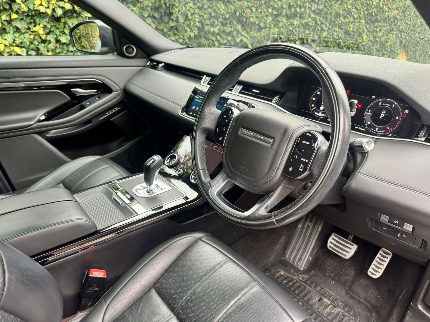 Used Land Rover Range Rover Evoque 2019 for sale - 77506935: Photo 2