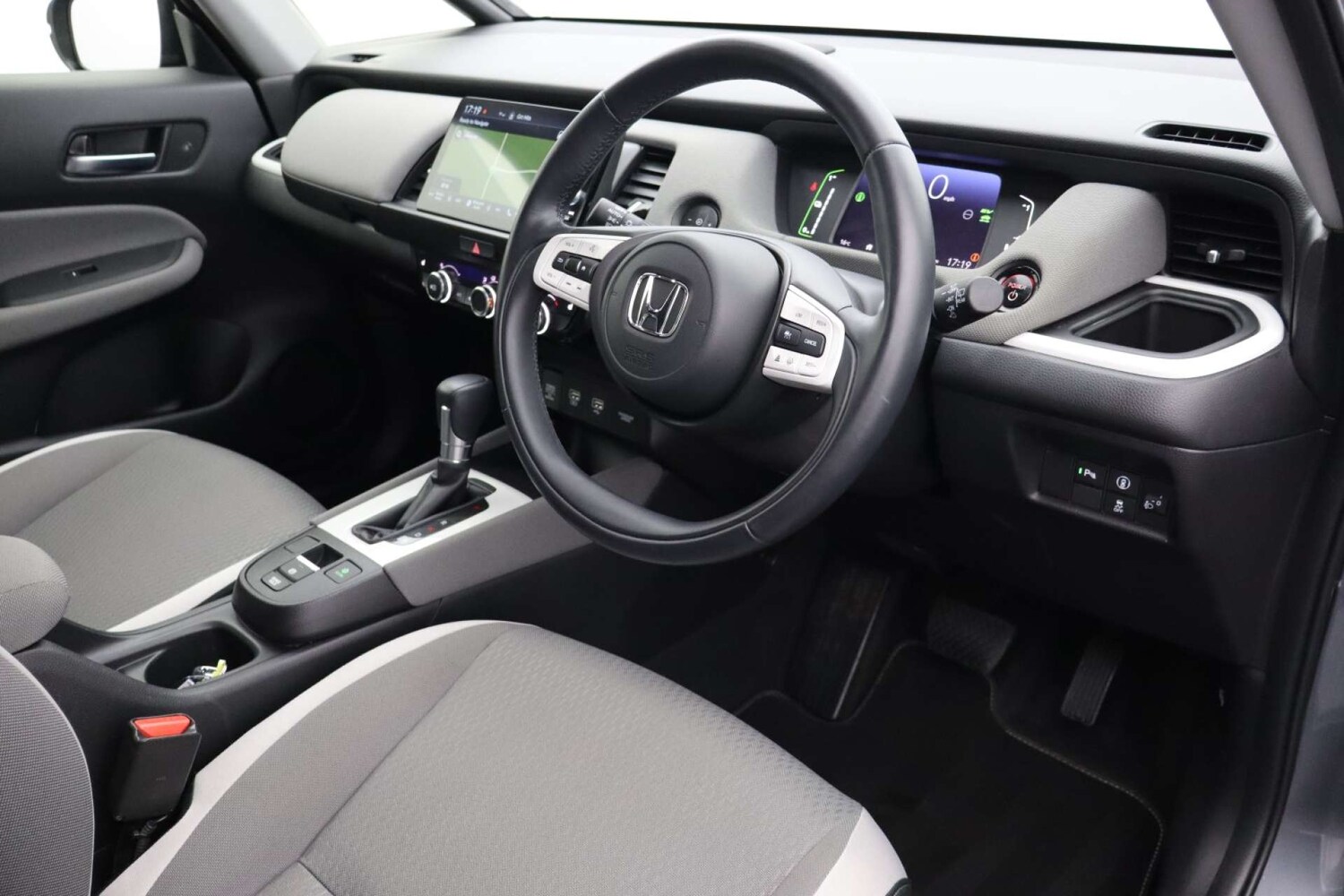 Used Honda Jazz 2022 for sale - 76414866: Photo 18