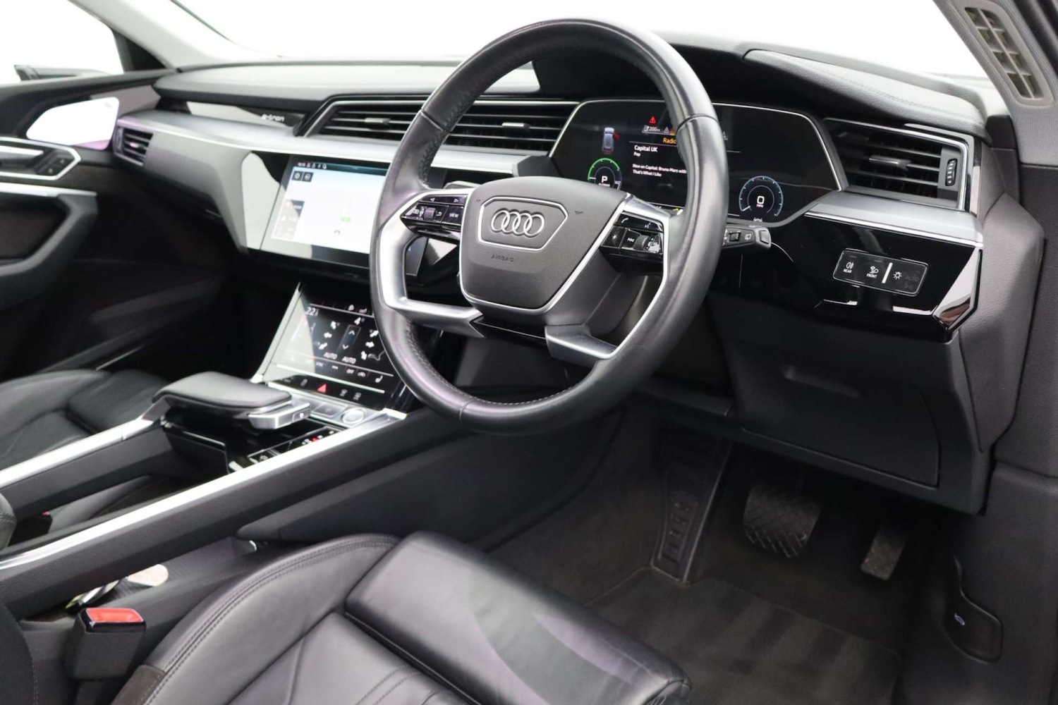 Used Audi e-tron 2020 for sale - 77249294: Photo 16