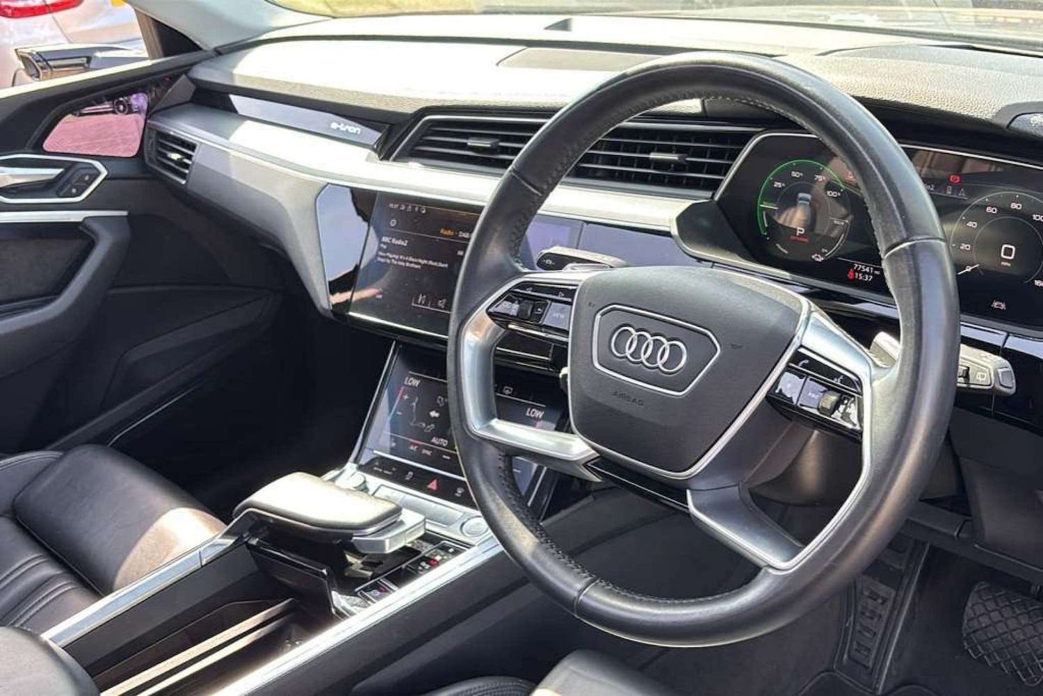 Used Audi e-tron 2020 for sale - 77249294: Photo 6