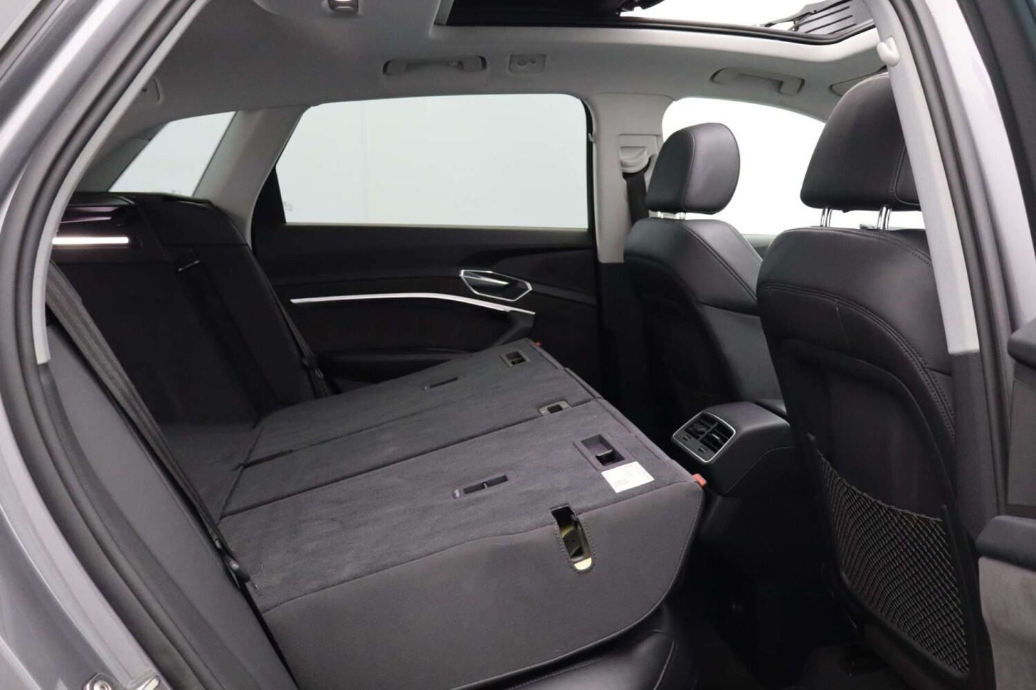 Used Audi e-tron 2020 for sale - 77249294: Photo 62