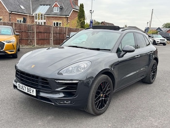 Used Porsche Macan 2017 for sale - 76250064: Photo