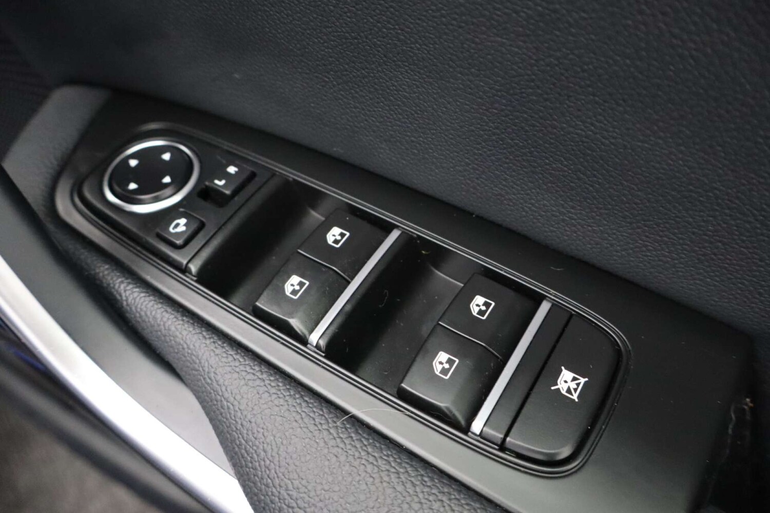 Used Kia XCeed 2023 for sale - 77548561: Photo 20