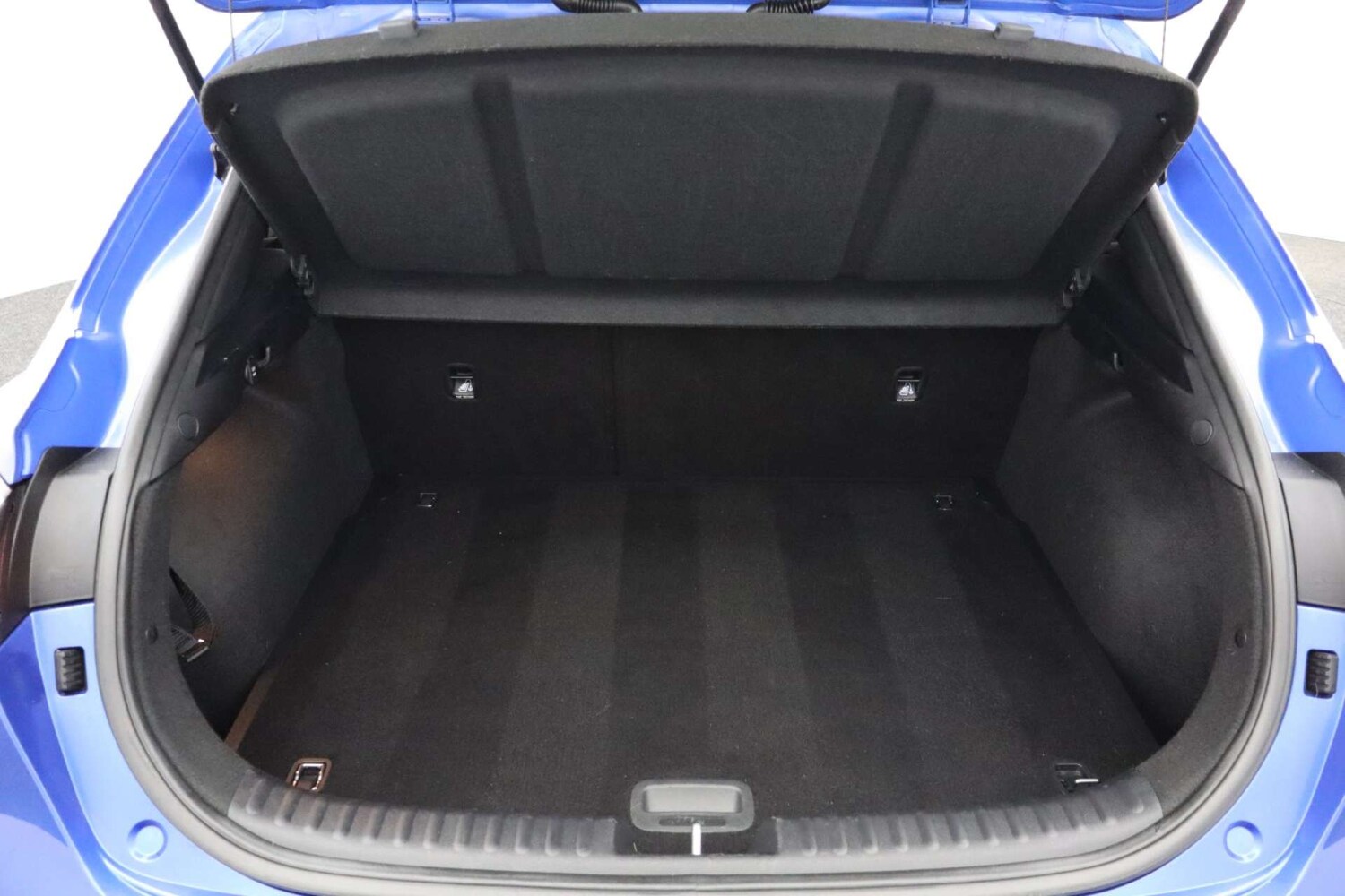 Used Kia XCeed 2023 for sale - 77548561: Photo 40