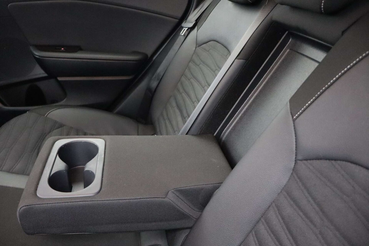 Used Kia XCeed 2023 for sale - 77548561: Photo 46