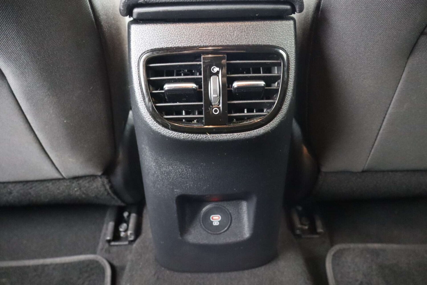 Used Kia XCeed 2023 for sale - 77548561: Photo 47