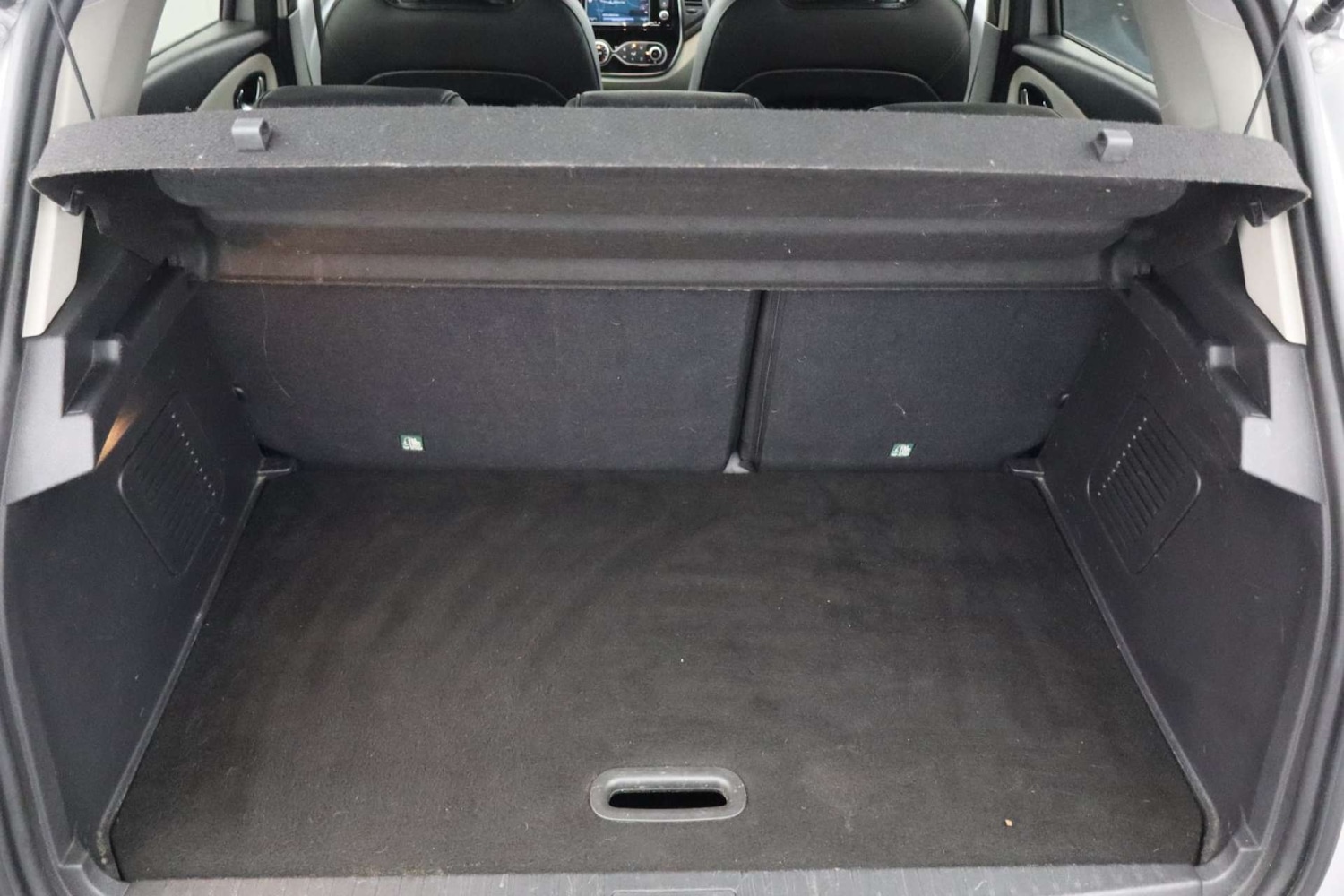 Used Renault Captur 2019 for sale - 77548582: Photo 25