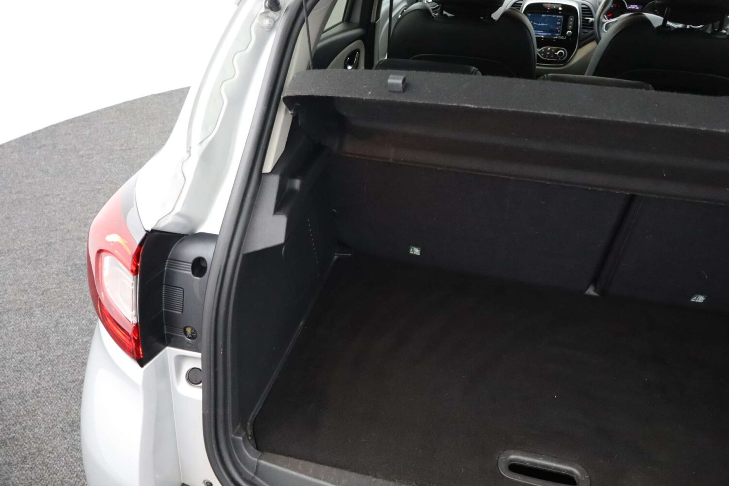 Used Renault Captur 2019 for sale - 77548582: Photo 26