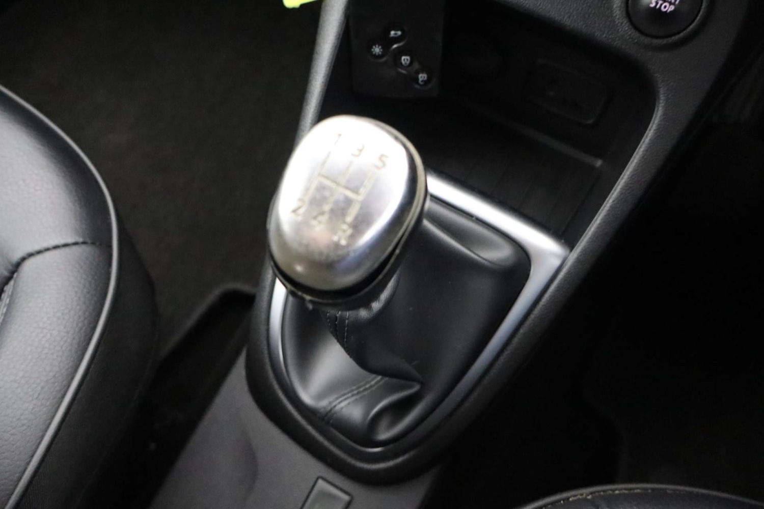 Used Renault Captur 2019 for sale - 77548582: Photo 55