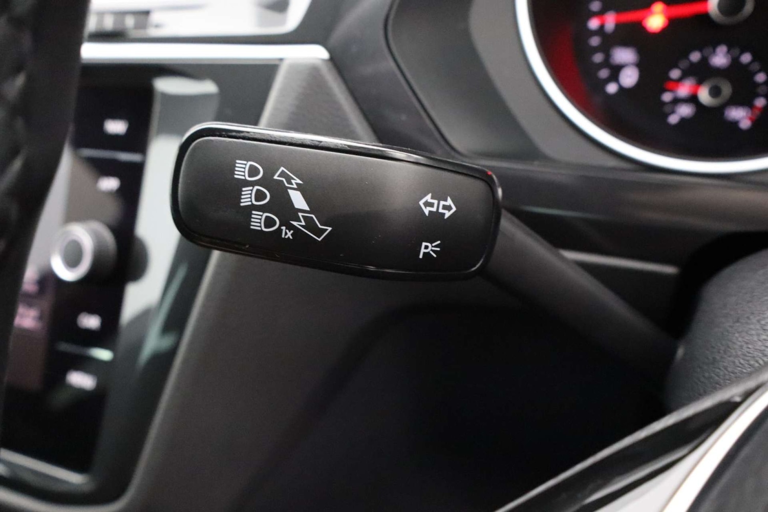 Used Volkswagen Tiguan 2019 for sale - 76507179: Photo 38