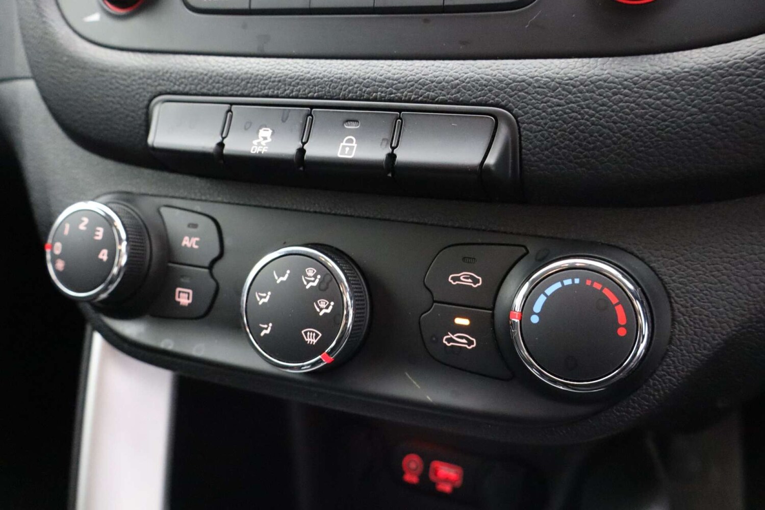 Used Kia Ceed 2018 for sale - 77595697: Photo 29