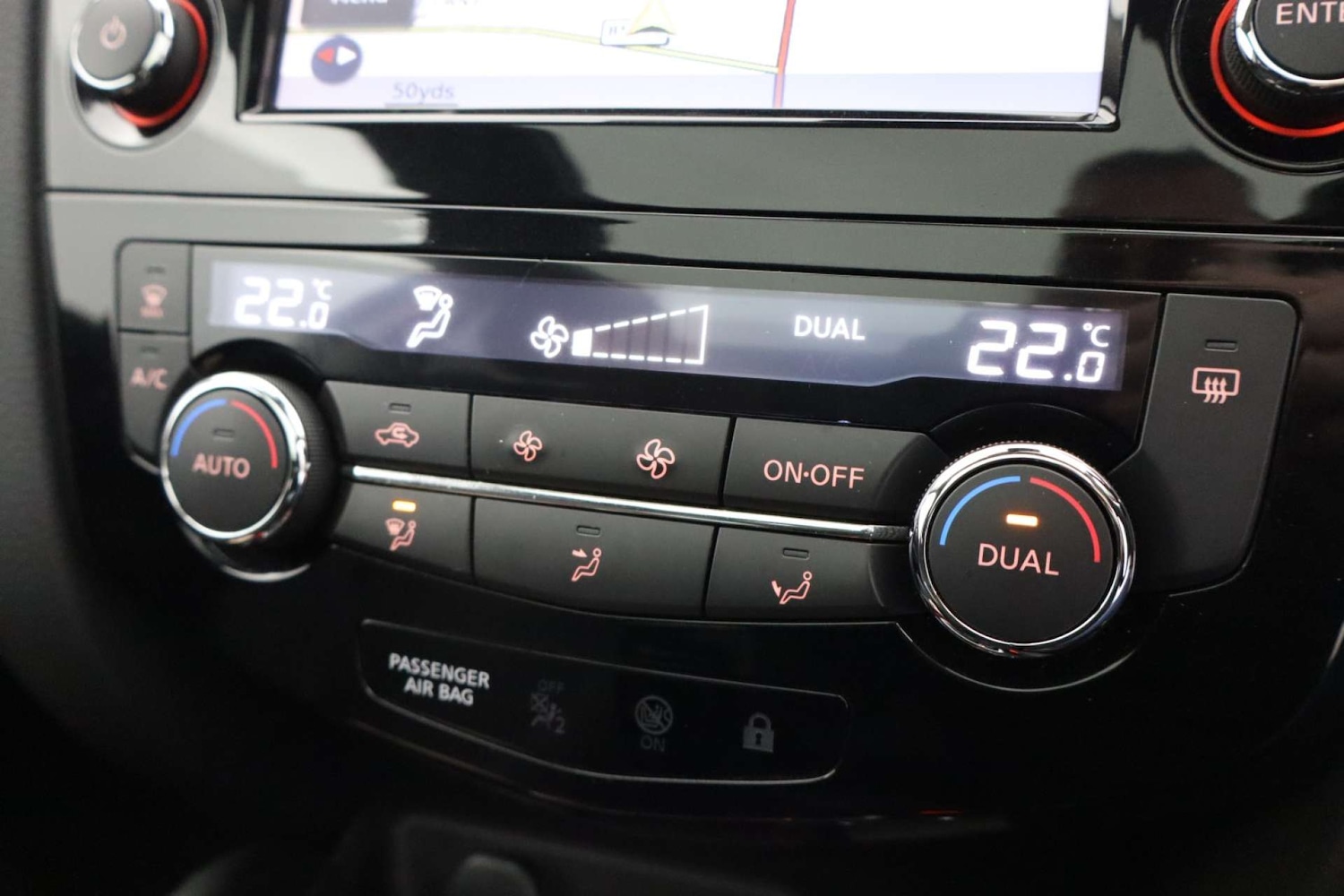 Used Nissan Qashqai 2017 for sale - 77154662: Photo 50