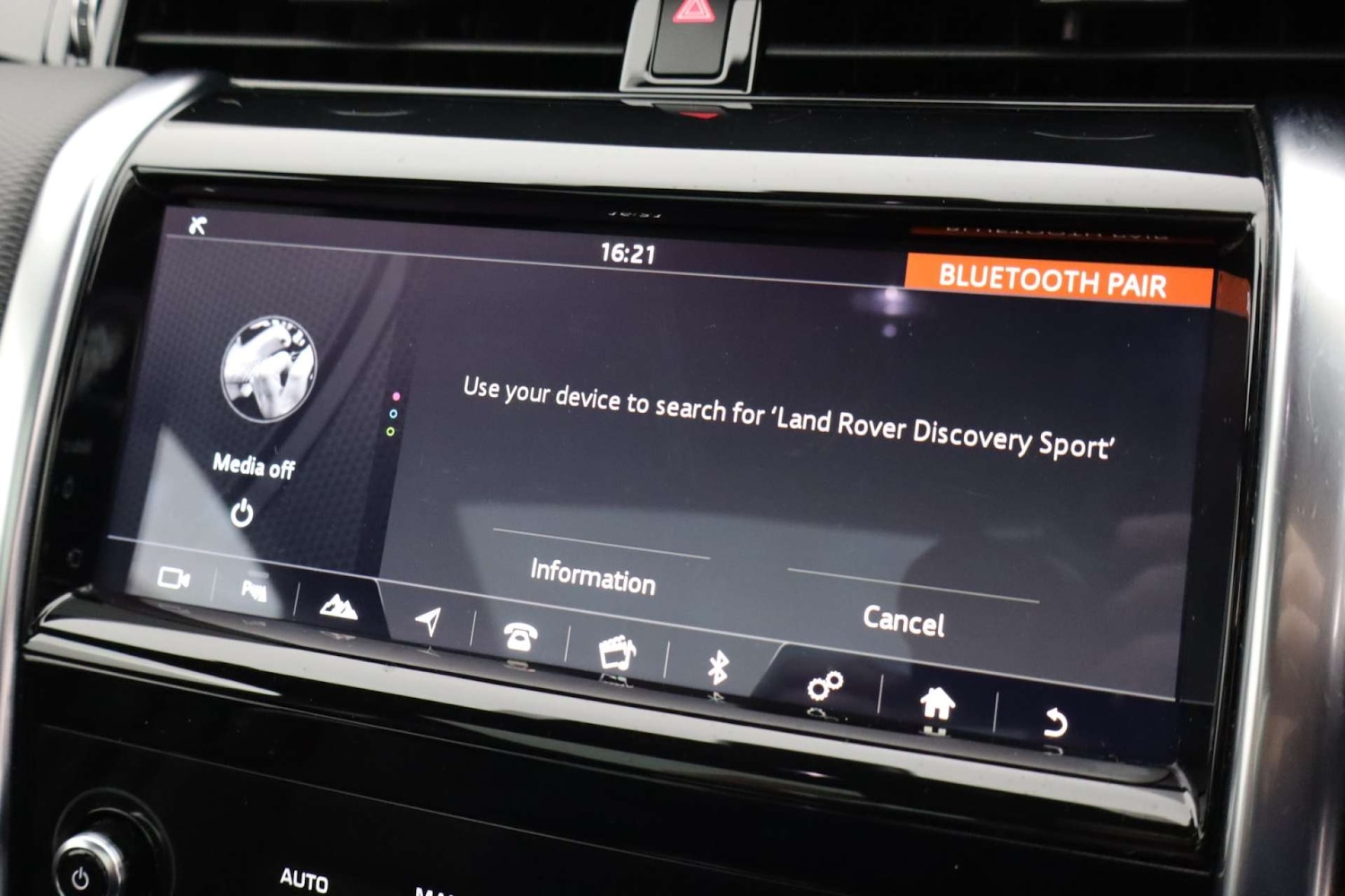 Used Land Rover Discovery Sport 2020 for sale - 77087320: Photo 37