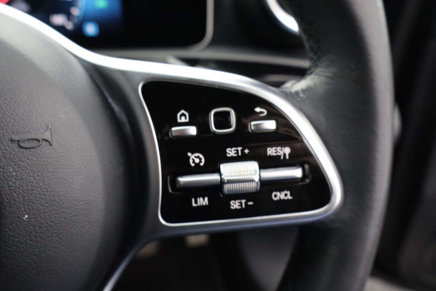 Used Mercedes-Benz A-Class 2019 for sale - 77353590: Photo 42