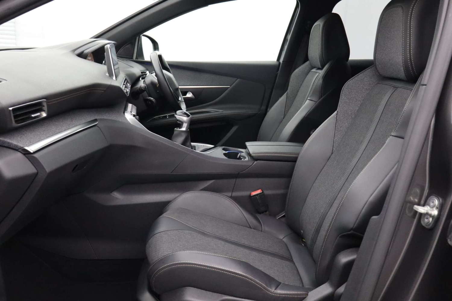 Used Peugeot 3008 2019 for sale - 76182709: Photo 10