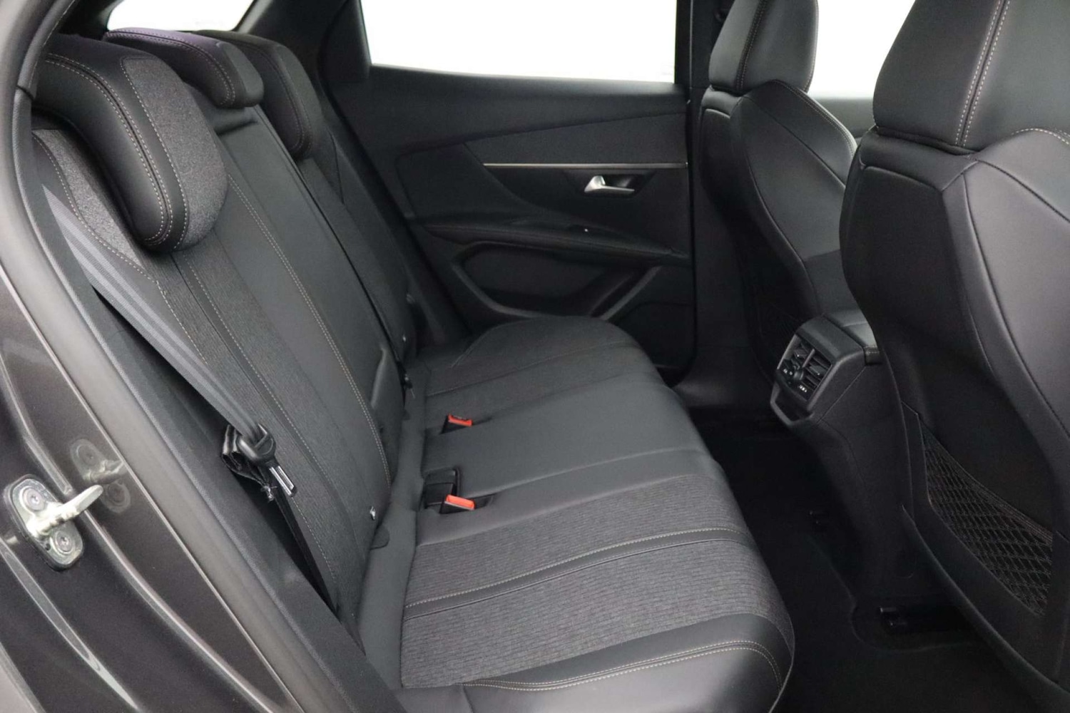 Used Peugeot 3008 2019 for sale - 76182709: Photo 18