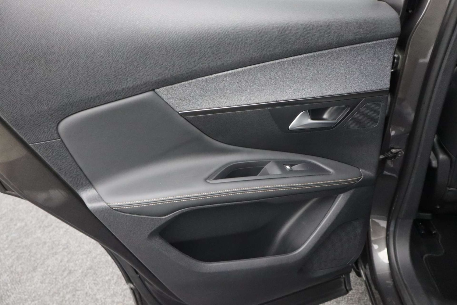 Used Peugeot 3008 2019 for sale - 76182709: Photo 44