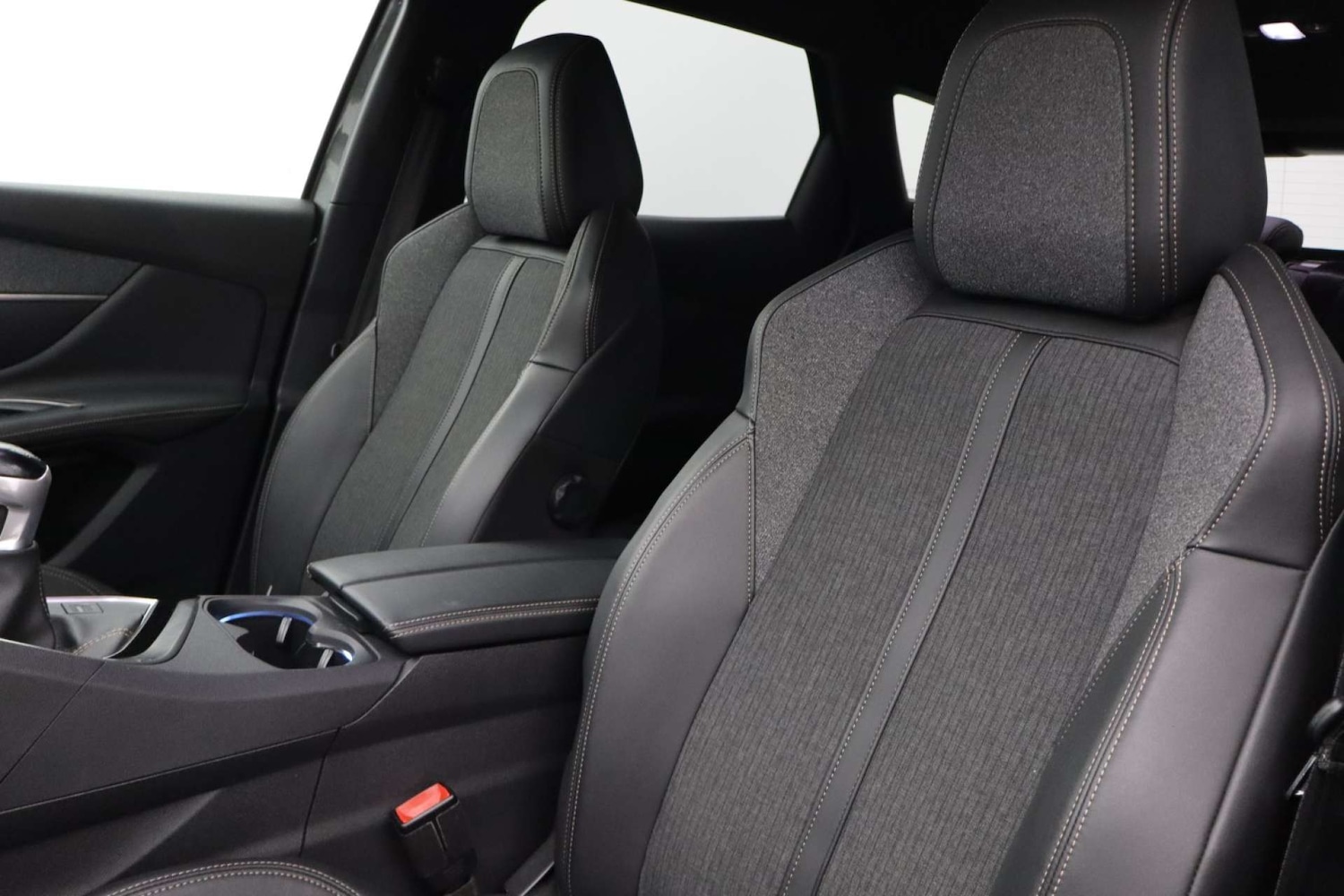 Used Peugeot 3008 2019 for sale - 76182709: Photo 48