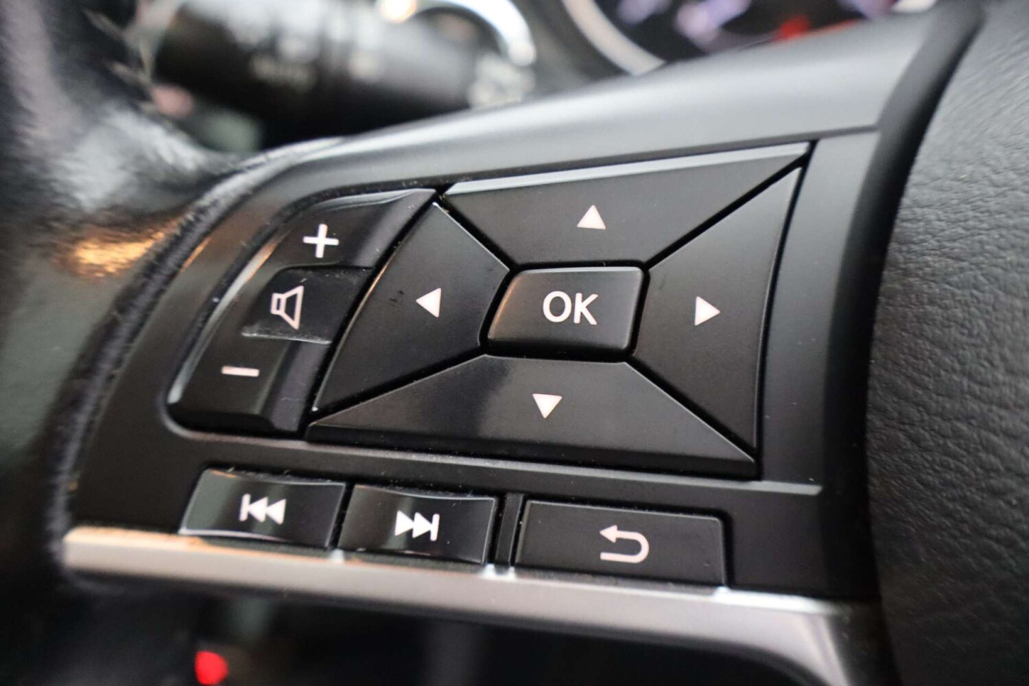 Used Nissan Qashqai 2018 for sale - 77469880: Photo 33