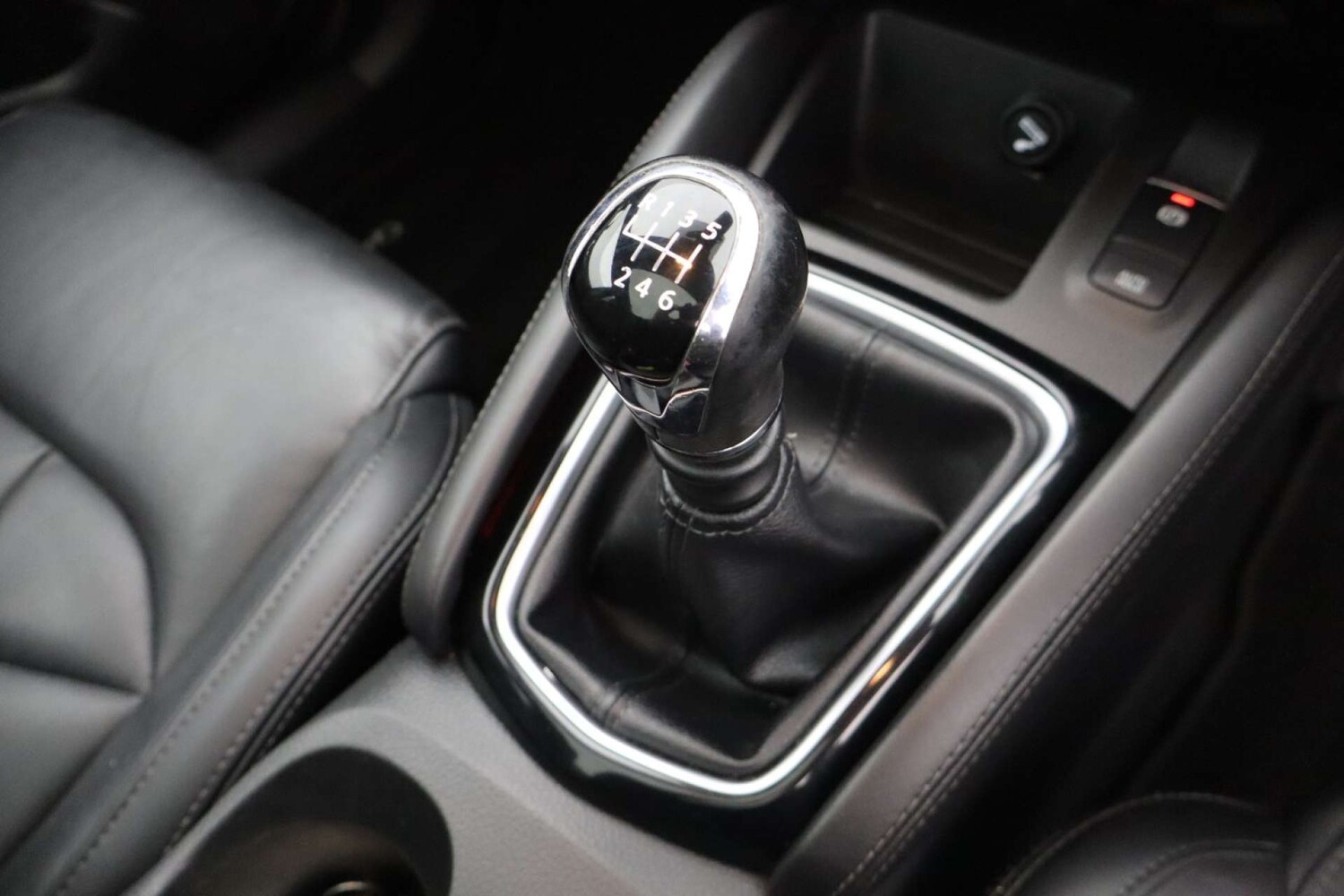 Used Nissan Qashqai 2018 for sale - 77469880: Photo 43