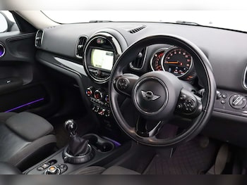 Used MINI Countryman 2017 for sale - 79007333: Photo