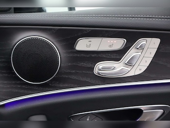 Used Mercedes-Benz E Class 2020 for sale - 79052067: Photo
