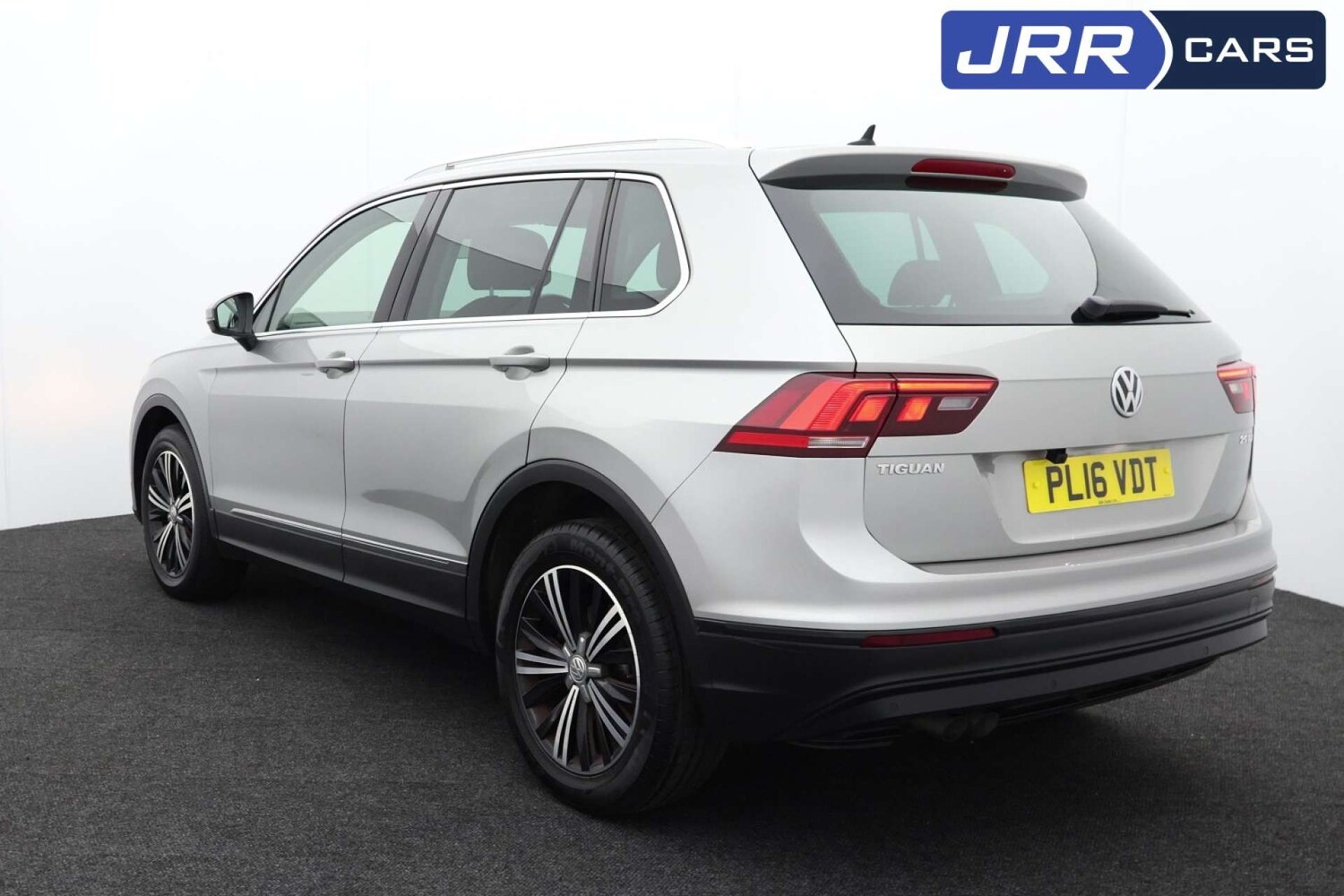 Used Volkswagen Tiguan 2016 for sale - 77548576: Photo 11