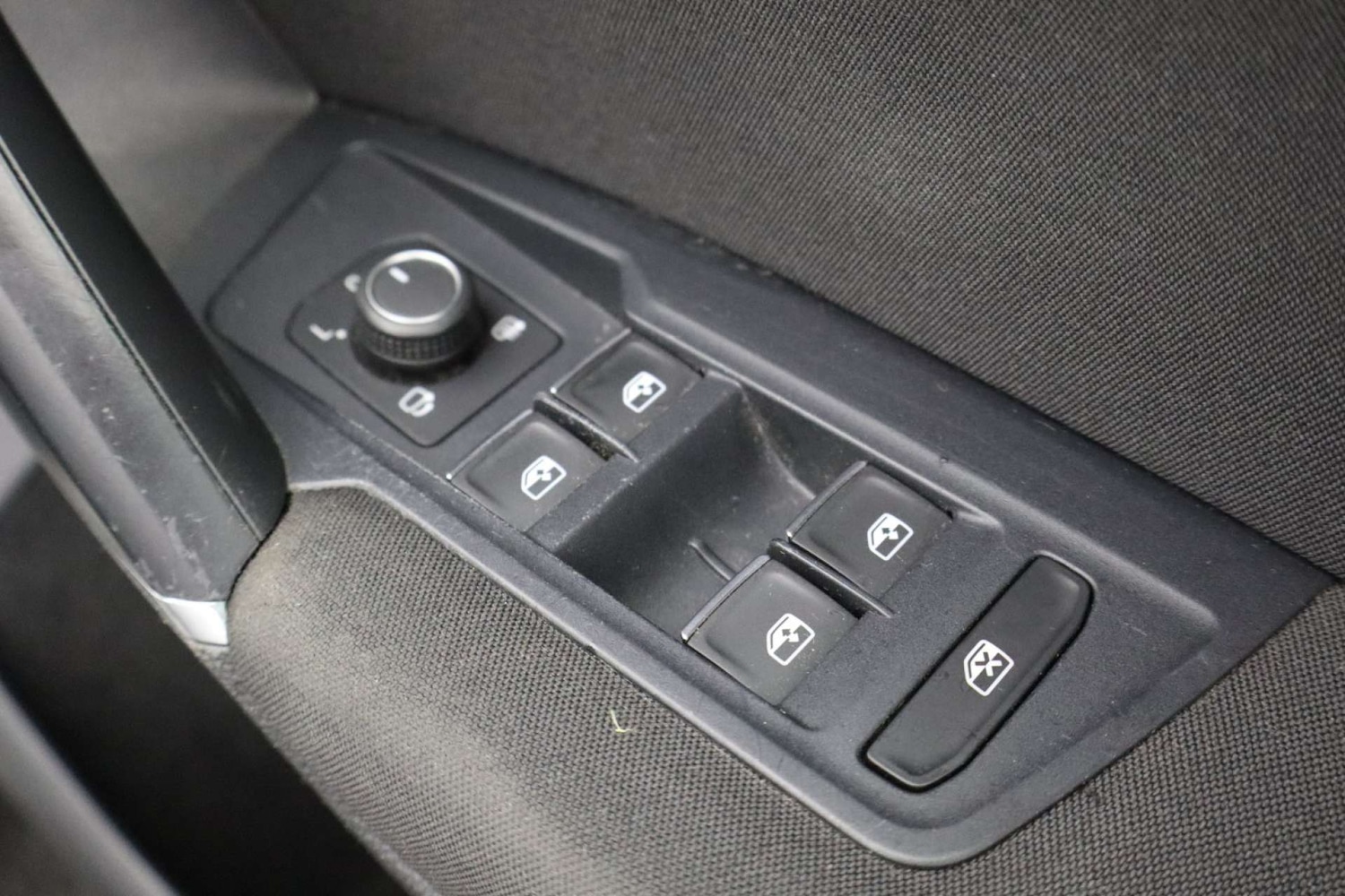 Used Volkswagen Tiguan 2016 for sale - 77548576: Photo 16