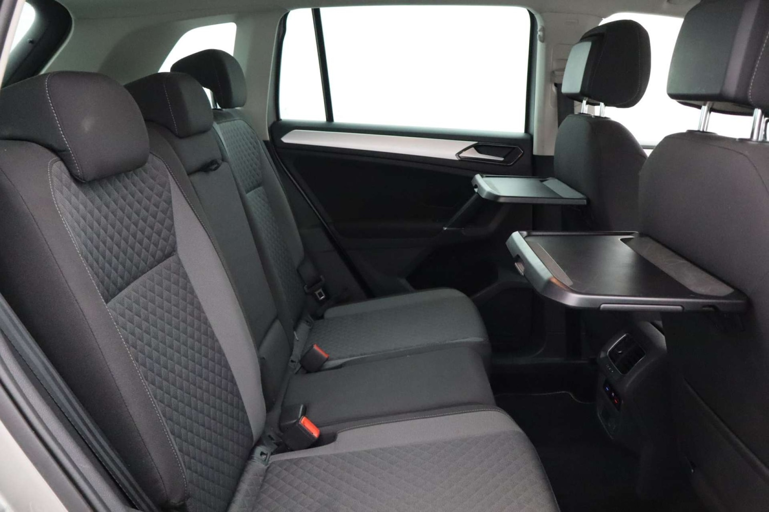 Used Volkswagen Tiguan 2016 for sale - 77548576: Photo 19