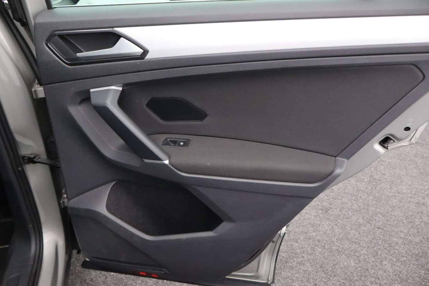 Used Volkswagen Tiguan 2016 for sale - 77548576: Photo 20