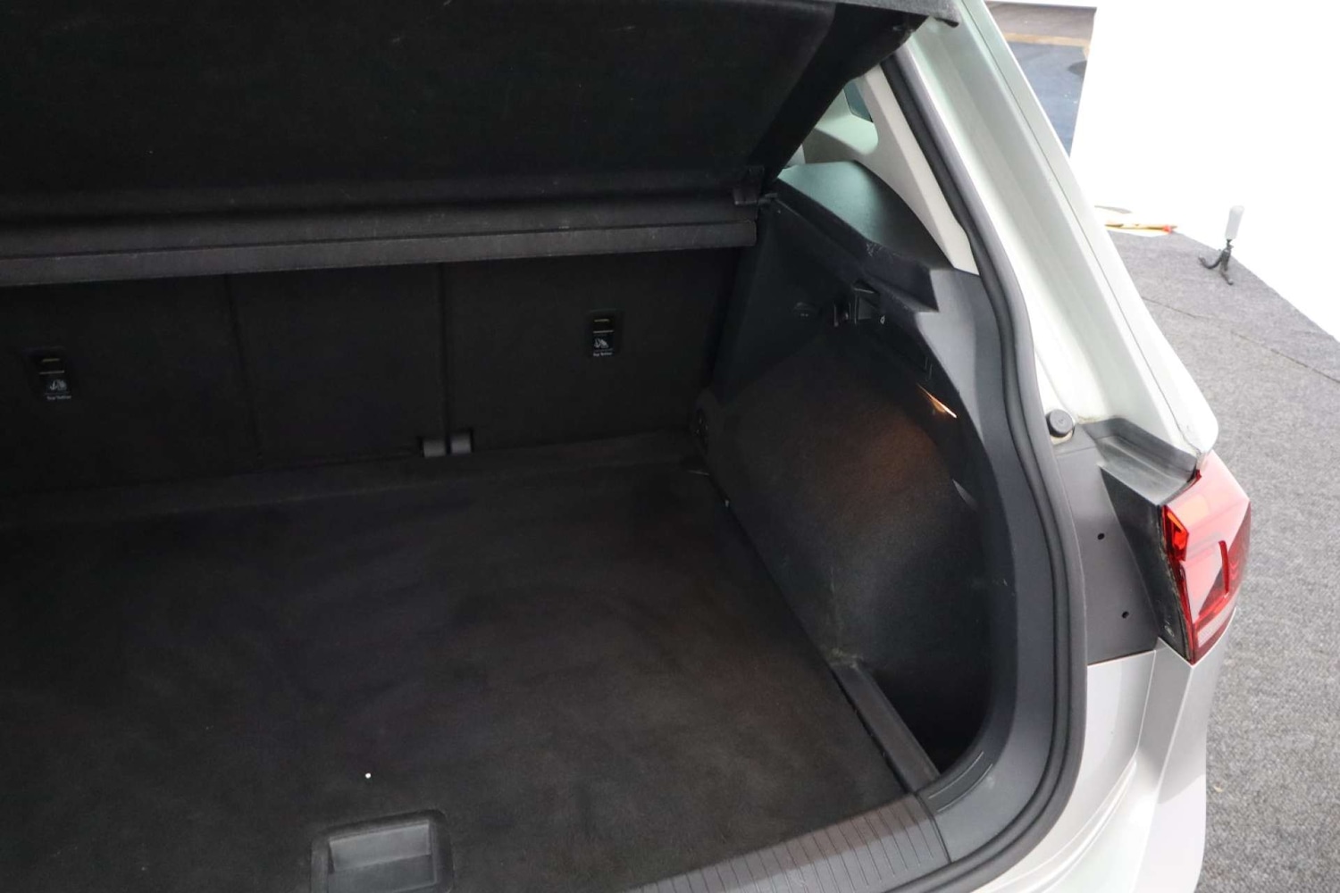 Used Volkswagen Tiguan 2016 for sale - 77548576: Photo 21